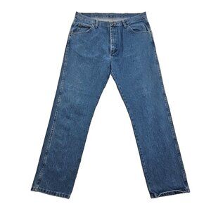 Wrangler Jeans Men's 38x32 Regular Fit Straight Leg Medium Wash 965T1DS EUC